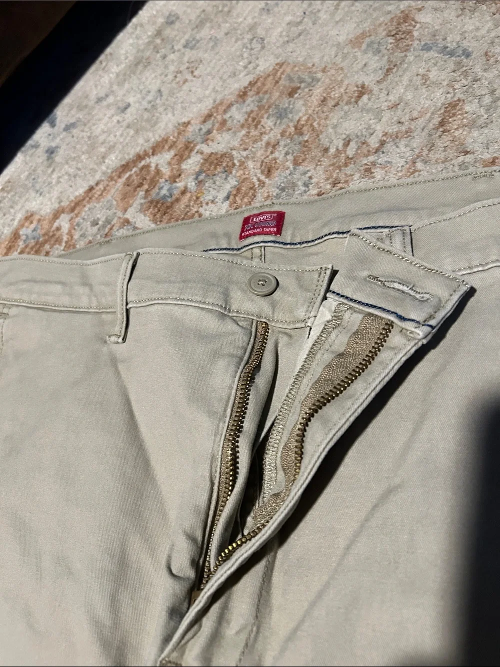 Men's Levi’s Classic Khaki Pants - Neutral Beige